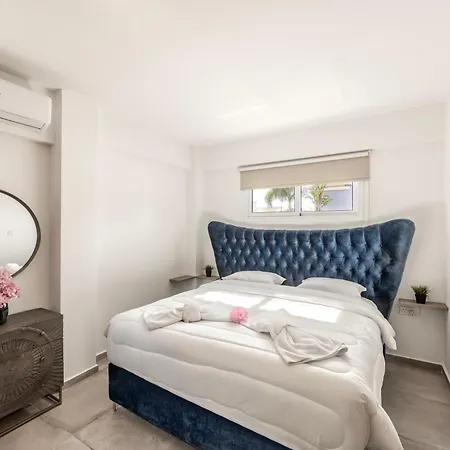 Antonieta איה נאפה