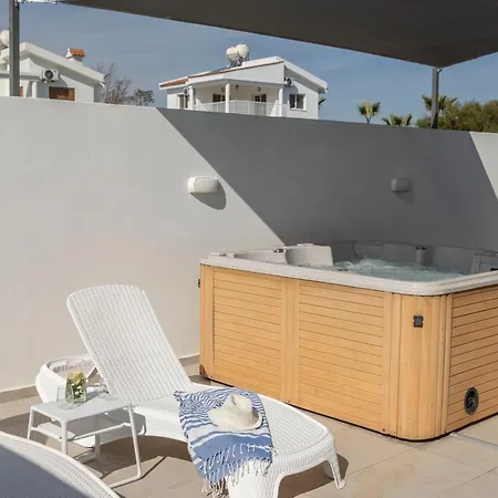 Antonieta איה נאפה