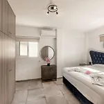 Antonieta Villa