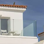 Antonieta Villa