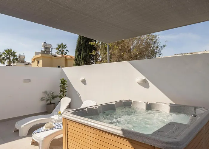 Antonieta * 아이아 나파