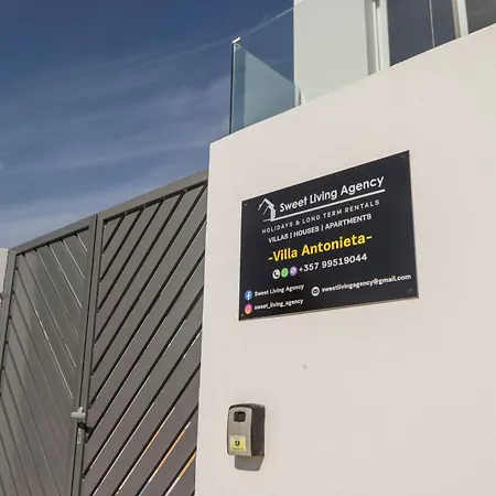 Antonieta Villa Agia Napa